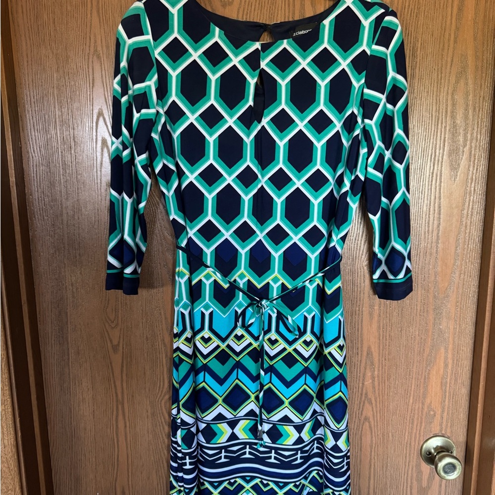 Liz Claiborne Green Sheath Dress with Cuffed 3/4 Sleeves